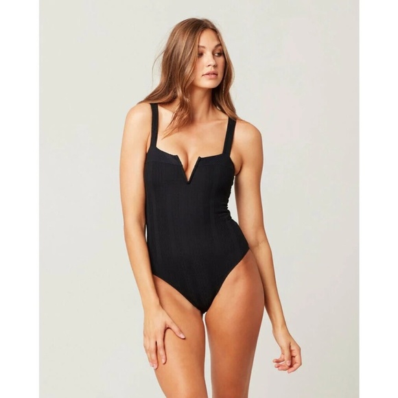 NEW L Space [ 4‎ ] Pointelle Rib Cha Cha One Piece Swimsuit in Black - Picture 3 of 11
